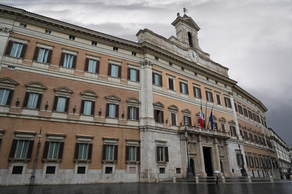 Presentato alla Camera il DDL di riforma della professione di agente immobiliare
