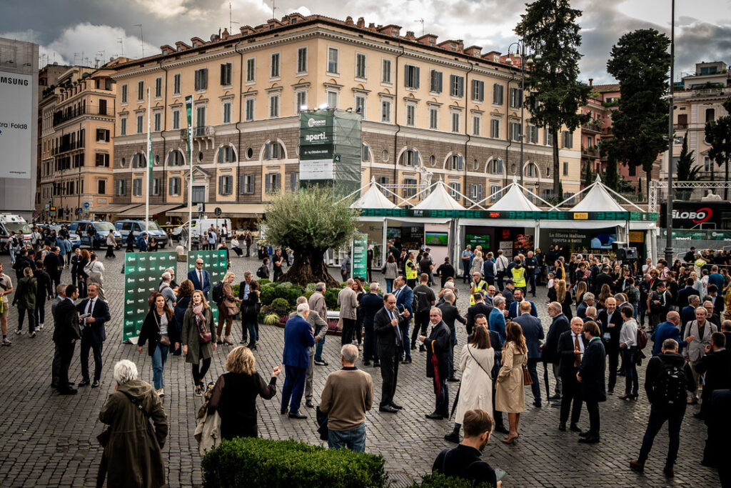 Confesercenti Forum: “Lo sport che vince: modello per i giovani, capitale sociale ed economico”, incontro con il presidente fin Paolo Barelli e il presidente Fidal Stefano Mei