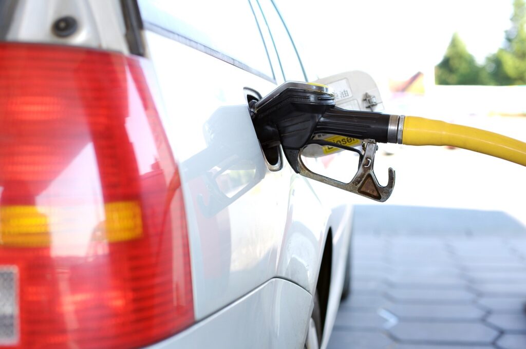 Caro Carburanti: USARCI, FIARC e FISASCAT CISL mobilitate al fianco degli agenti di commercio. Oltre 12.000 le firme raccolte da consegnare ai Ministeri competenti